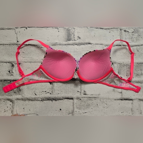 PINK Victoria's Secret Floral and Leopard Print Bra - Picture 7 of 11